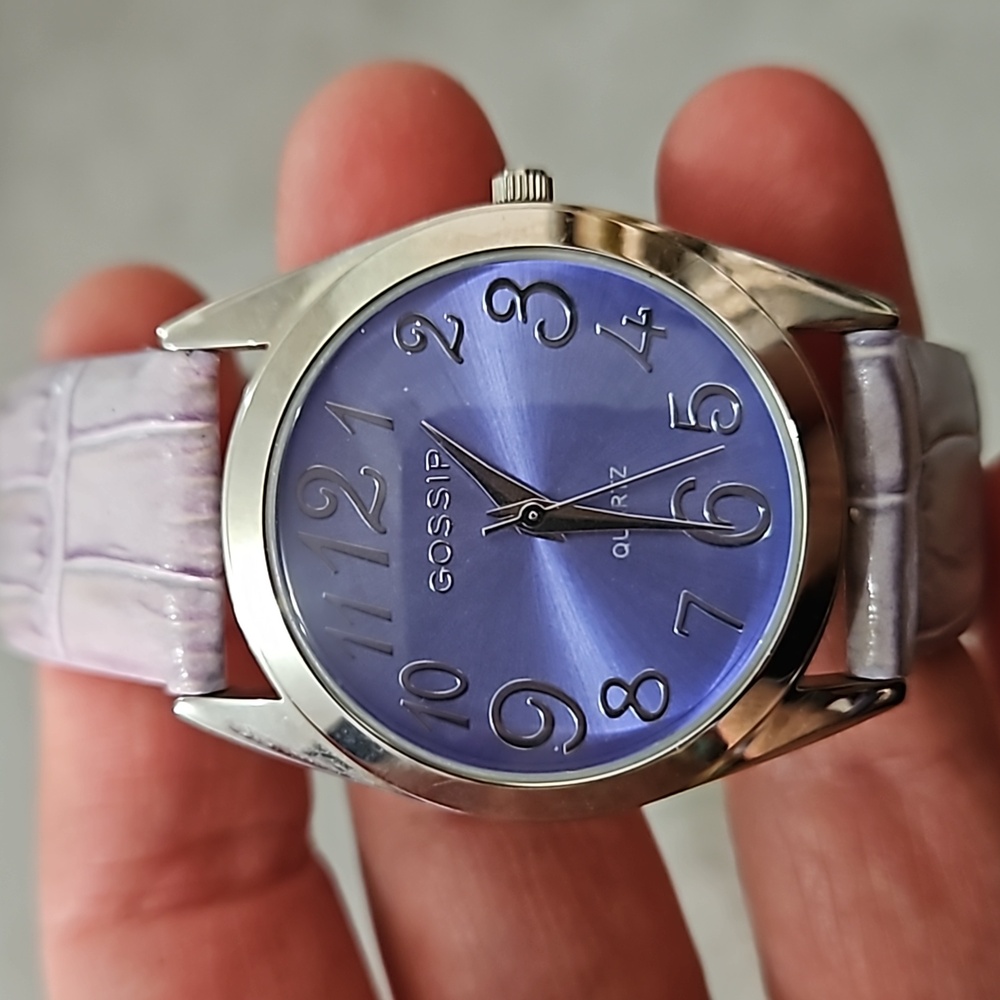 Gossip watches